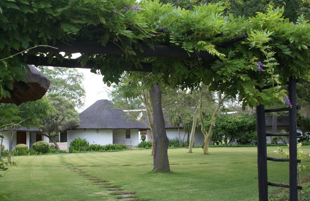 Protea Hotel By Marriott Oudtshoorn Riempie Estate Luaran gambar