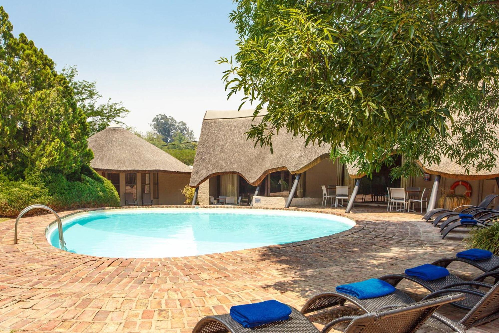 Protea Hotel By Marriott Oudtshoorn Riempie Estate Luaran gambar