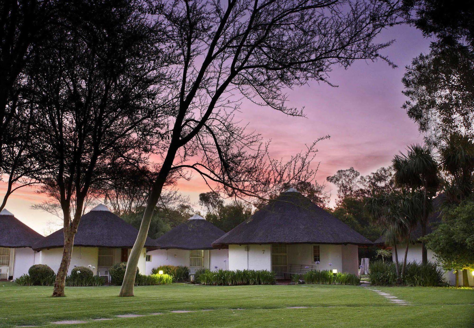 Protea Hotel By Marriott Oudtshoorn Riempie Estate Luaran gambar