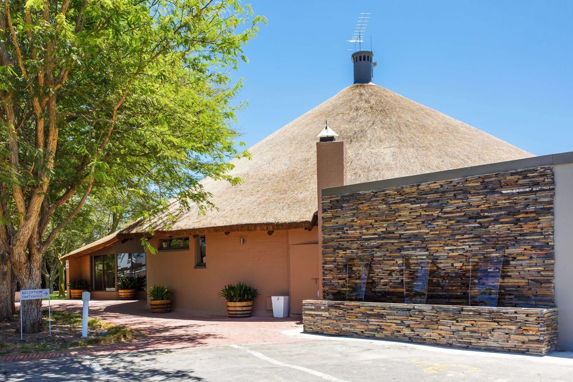 Protea Hotel By Marriott Oudtshoorn Riempie Estate Luaran gambar